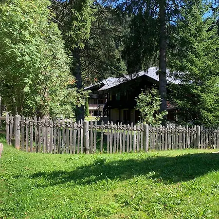 Spinale Casa In Centro, Arrivi Con Gli Sci! Sanificazione A Vapore * Madonna di Campiglio