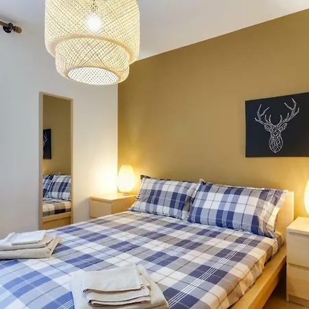 Spinale Casa In Centro, Arrivi Con Gli Sci! Sanificazione A Vapore * Madonna di Campiglio